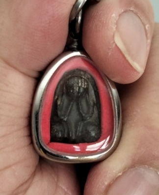 90c48d1e-6c56-4c8f-a354-fa9d78e5c85a.jpg
